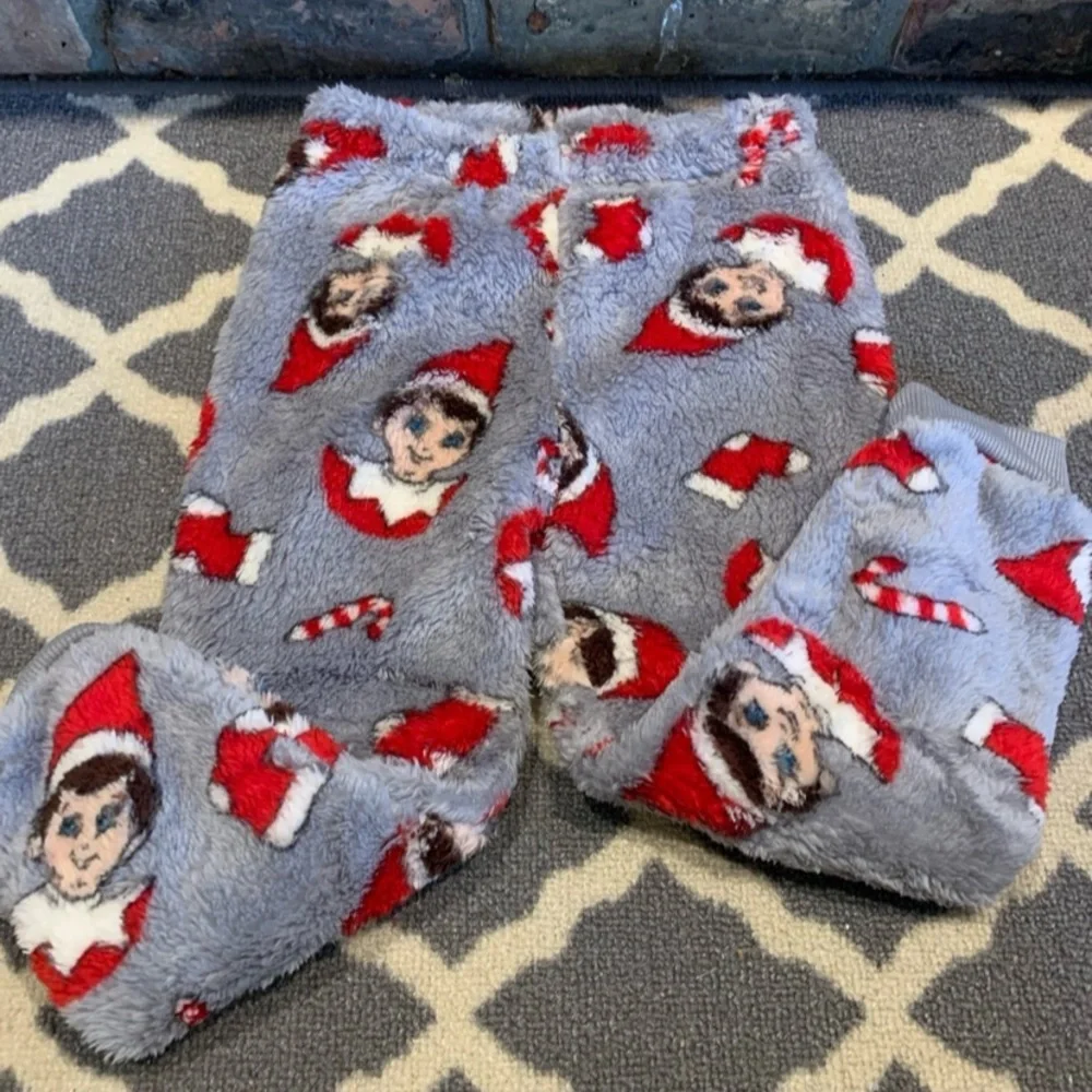 Kids 3t Elf on the shelf 2 piece set NWT